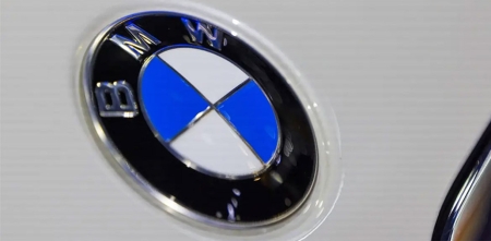 BMW-Brilliance запускает в продажу удлиненный BMW 5-Series в Китае