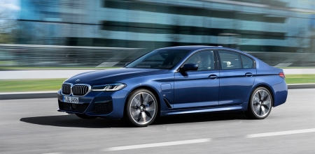 Концерн BMW Group объявляет цены на автомобили BMW 5 серии