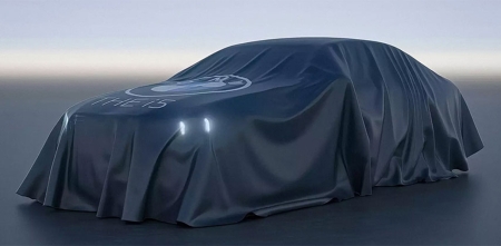 BMW показала первое изображение электрической «пятерки»